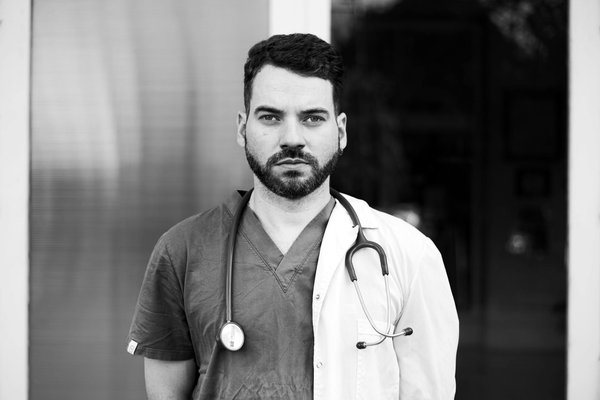 Les huiles essentielles permettent elles de soigner les hémorroïdes ?